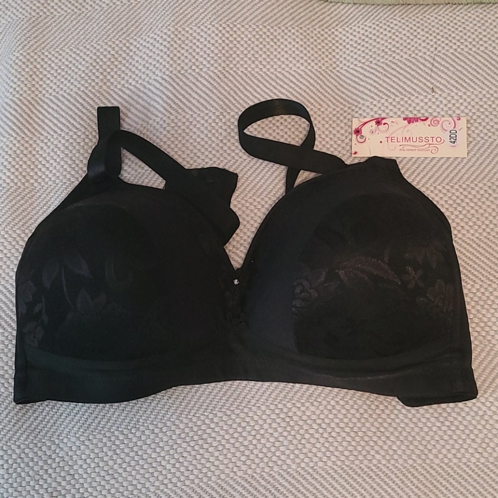 NWT Telimussto wirefree bra 42DD
